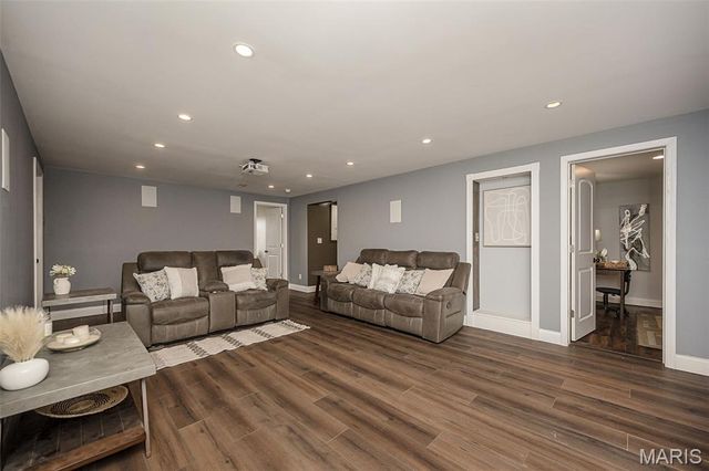 12 Riverside Court, Troy, MO 63379