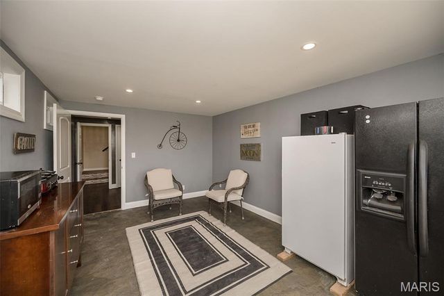 12 Riverside Court, Troy, MO 63379