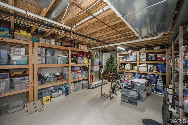 12 Riverside Court, Troy, MO 63379