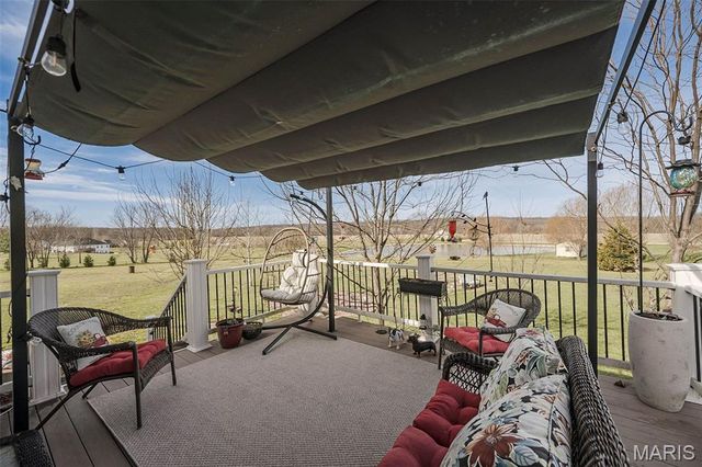 12 Riverside Court, Troy, MO 63379