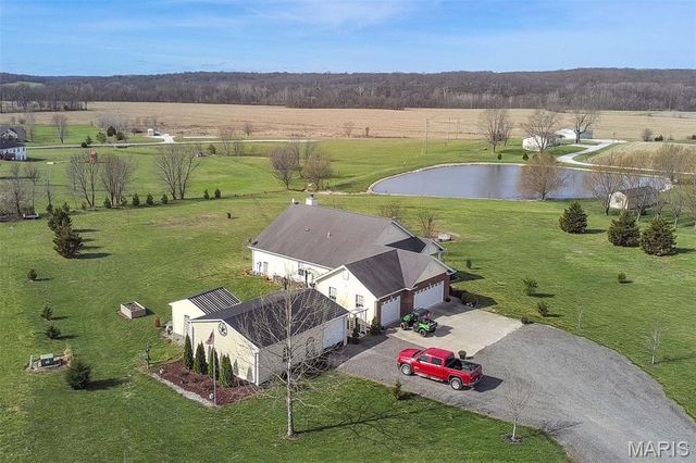 12 Riverside Court, Troy, MO 63379