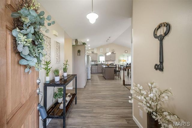 12 Riverside Court, Troy, MO 63379