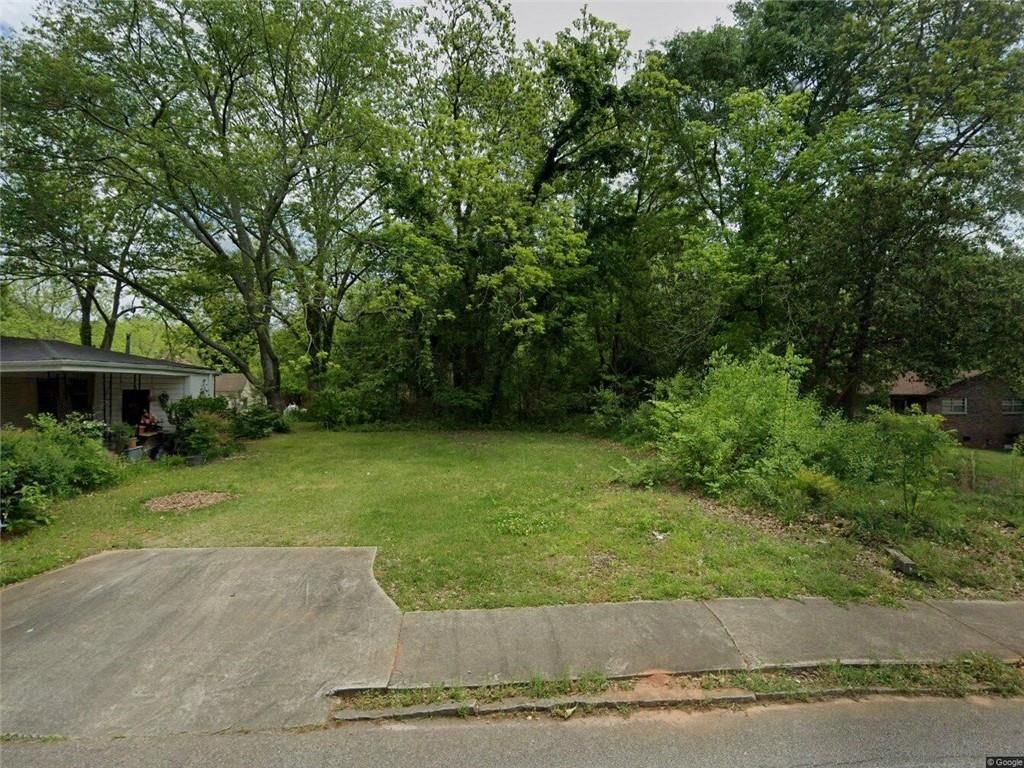 809 Fourth Street, Stone Mountain, GA 30083
