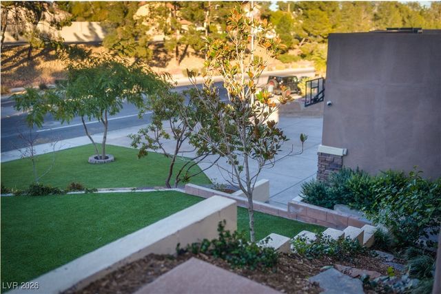 2817 High View Drive, Henderson, NV 89014