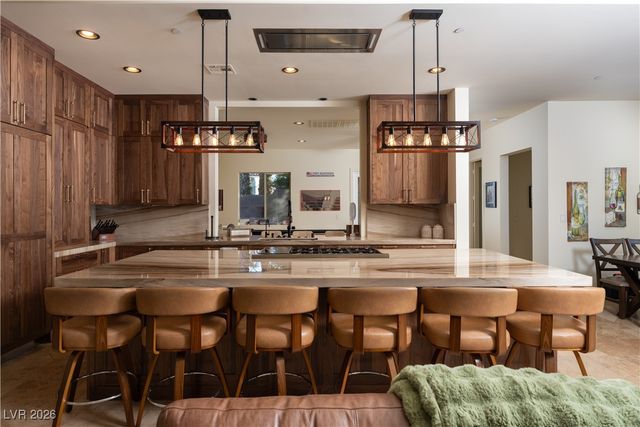 2817 High View Drive, Henderson, NV 89014