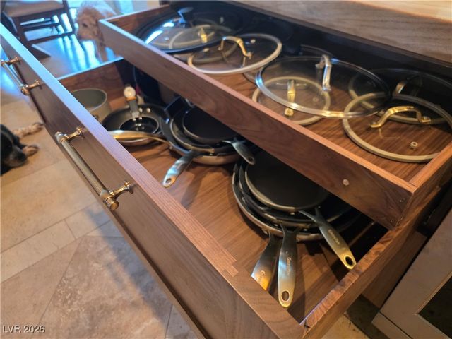 2817 High View Drive, Henderson, NV 89014