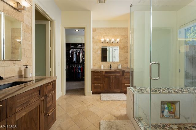 2817 High View Drive, Henderson, NV 89014