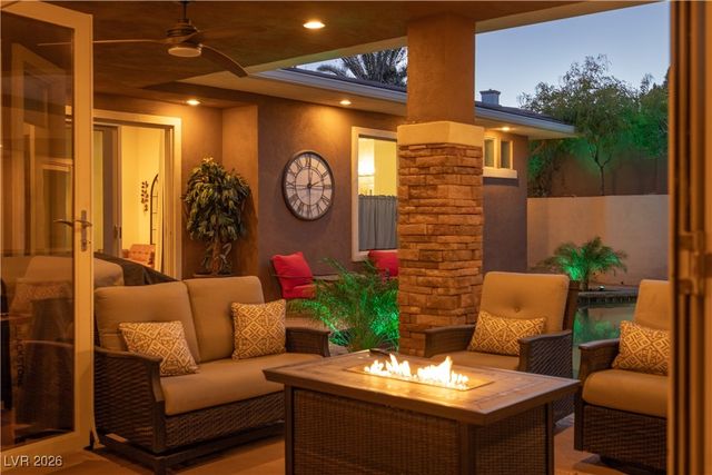 2817 High View Drive, Henderson, NV 89014