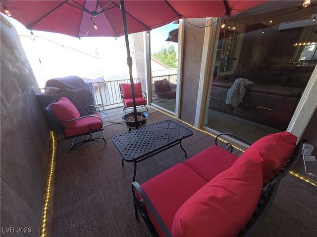 2817 High View Drive, Henderson, NV 89014