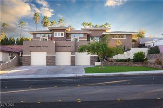 2817 High View Drive, Henderson, NV 89014