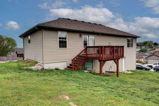 1401 S 13th Street, Ozark, MO 65721