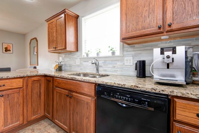 1401 S 13th Street, Ozark, MO 65721