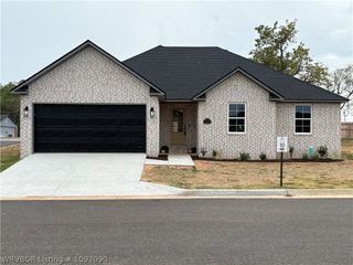 1101 Hunter Drive, Barling, AR 72923