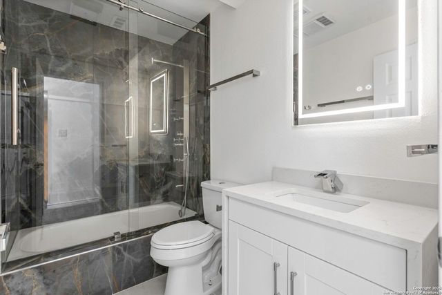 17411 Canyon Boulder, San Antonio, TX 78248