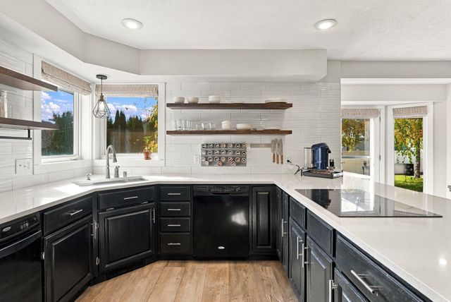 3015 W Alison Ave, Spokane, WA 99208