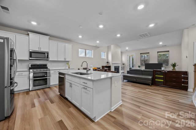 528 Rustlewood Way, Rock Hill, SC 29732