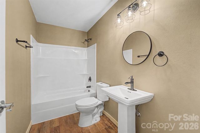 3240 Old Henson Cove Road, Canton, NC 28716