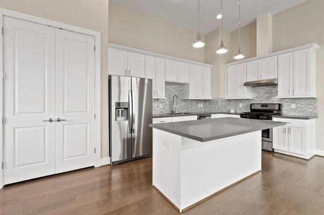 5816 Gardendale Drive B, Houston, TX 77092