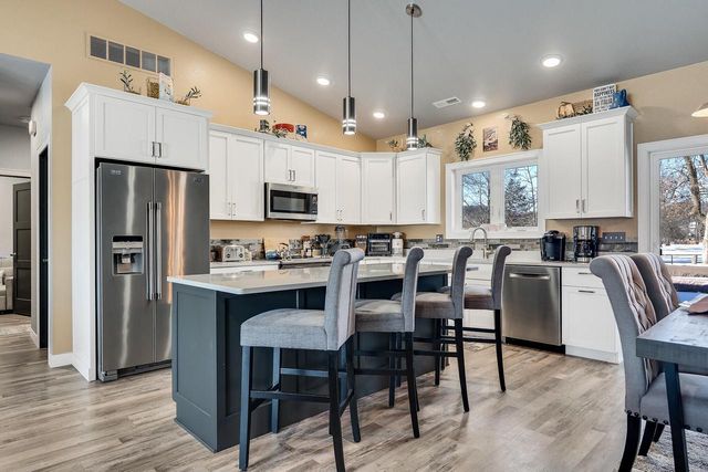 812 Bridle LANE, La Crescent, MN 55947