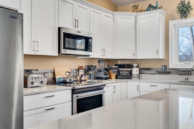 812 Bridle LANE, La Crescent, MN 55947