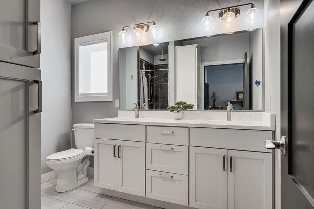 812 Bridle LANE, La Crescent, MN 55947