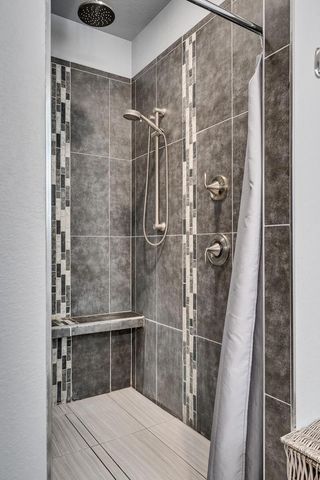 812 Bridle LANE, La Crescent, MN 55947