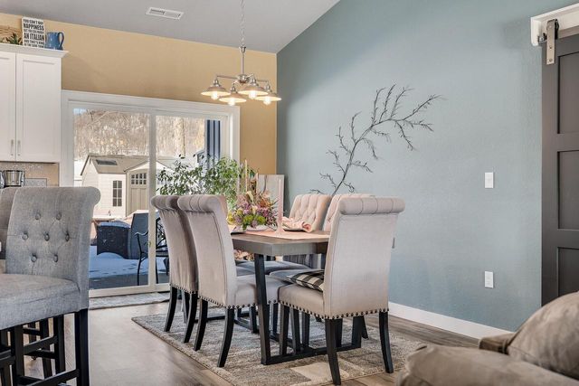 812 Bridle LANE, La Crescent, MN 55947