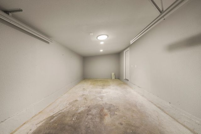 924 Cummins Way, West Sacramento, CA 95605