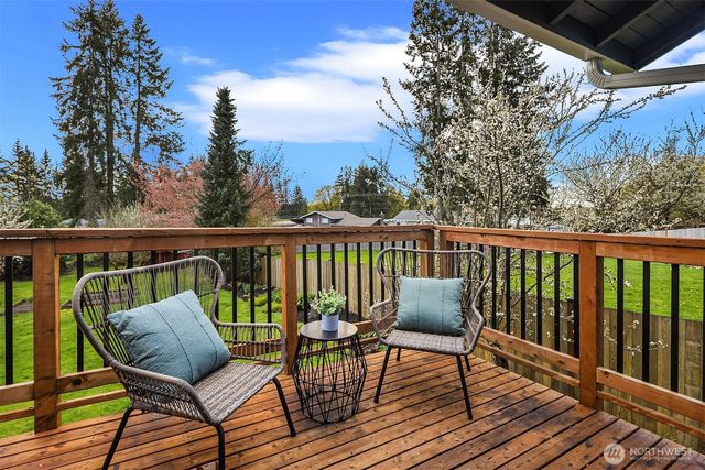 18022 128th Place SE, Snohomish, WA 98290