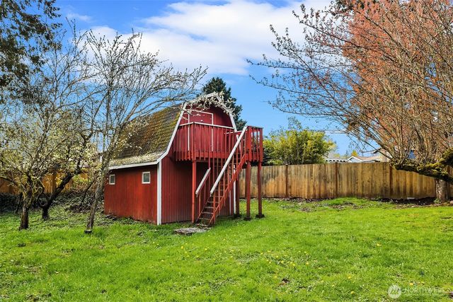 18022 128th Place SE, Snohomish, WA 98290