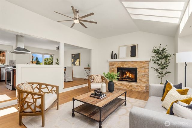 18022 128th Place SE, Snohomish, WA 98290