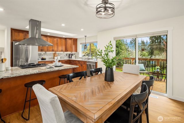 18022 128th Place SE, Snohomish, WA 98290