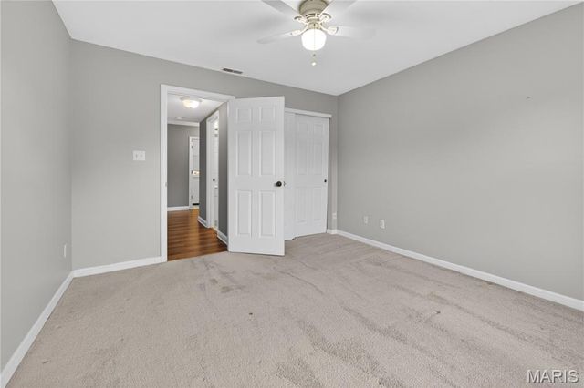 16560 Victoria Crossing Drive J, Grover, MO 63040