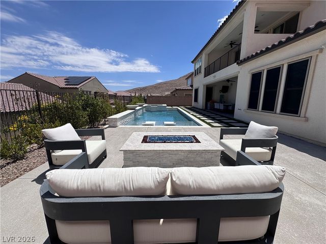 12634 Triangle Reef Court, Las Vegas, NV 89141