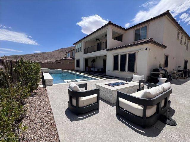 12634 Triangle Reef Court, Las Vegas, NV 89141