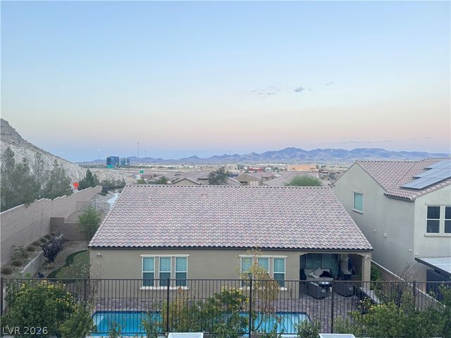 12634 Triangle Reef Court, Las Vegas, NV 89141