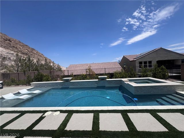 12634 Triangle Reef Court, Las Vegas, NV 89141