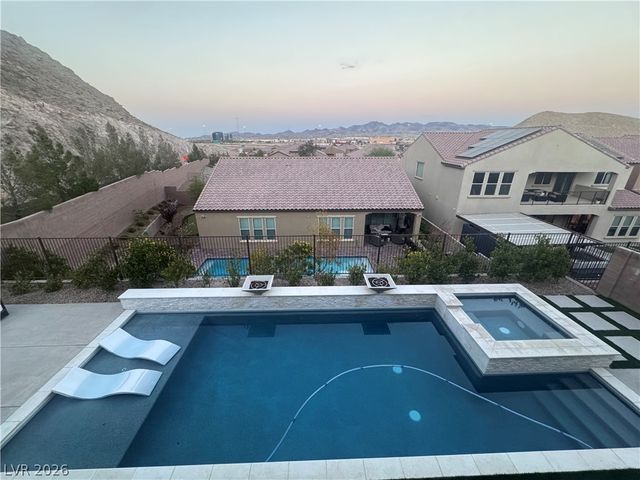 12634 Triangle Reef Court, Las Vegas, NV 89141