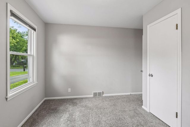 9455 Revere Lane N, Maple Grove, MN 55369