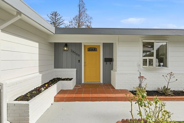 38566 38566 Oliver Way, Fremont, CA 94536