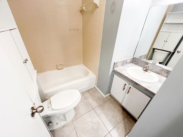 100 W Hidden Valley Boulevard 110, Boca Raton, FL 33487