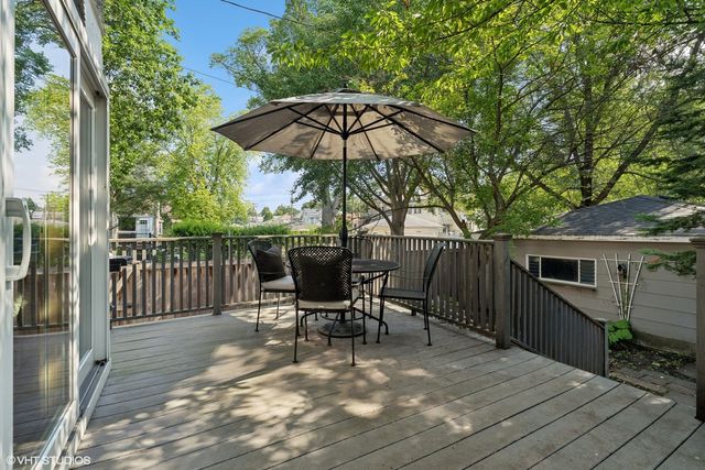 800 S SCOVILLE Avenue, Oak Park, IL 60304