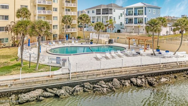3606 S Peninsula Dr Apt 210, Port Orange, FL 32127