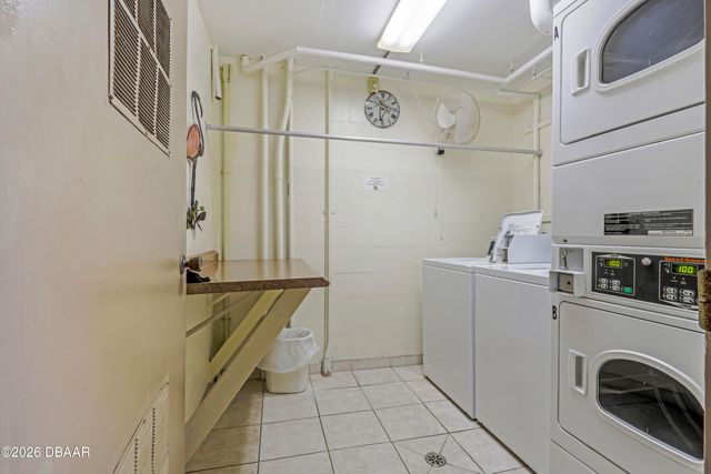 3606 S Peninsula Dr Apt 210, Port Orange, FL 32127