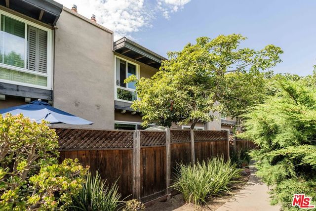 6249 Green Valley Circle, Culver City, CA 90230