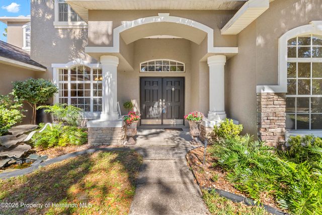 5123 Shorewood Drive, Ridge Manor, FL 33523