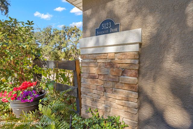 5123 Shorewood Drive, Ridge Manor, FL 33523