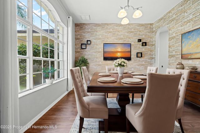 5123 Shorewood Drive, Ridge Manor, FL 33523