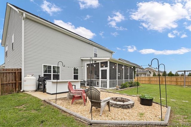 745 Pecan Grove Loop, Hope Mills, NC 28348