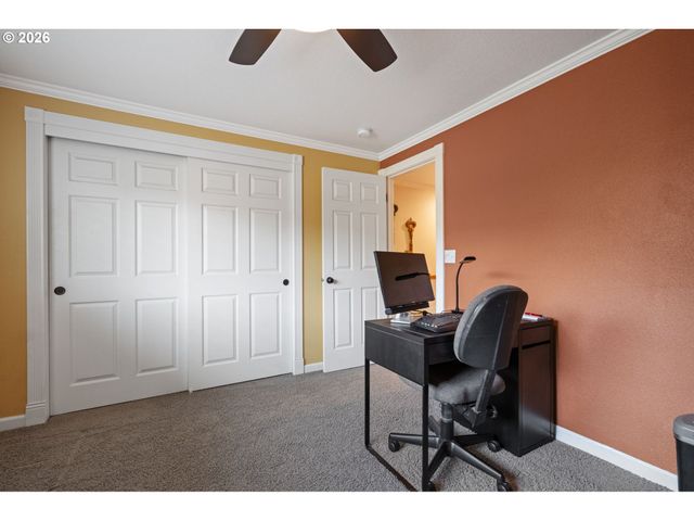 687 32ND St 4, Washougal, WA 98671